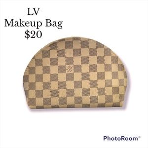 Brand new make up bags